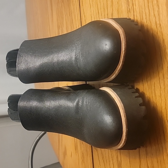 'All Black' Flatform Tread Shootie size 41 (10) - Picture 10 of 15